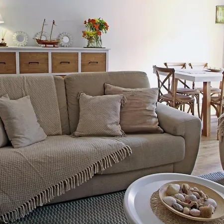 Vivalidays Casa Pinell - - Costa Barcelona * Palafolls