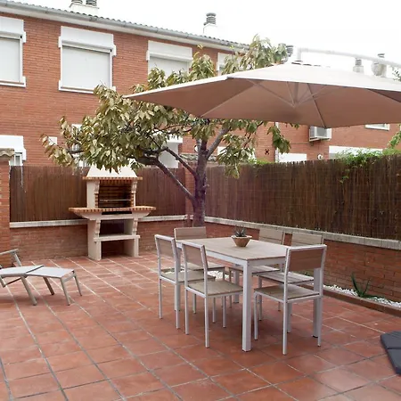 Vivalidays Casa Pinell - - Costa Barcelona * Palafolls