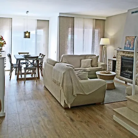 Vivalidays Casa Pinell - - Costa Barcelona * Palafolls